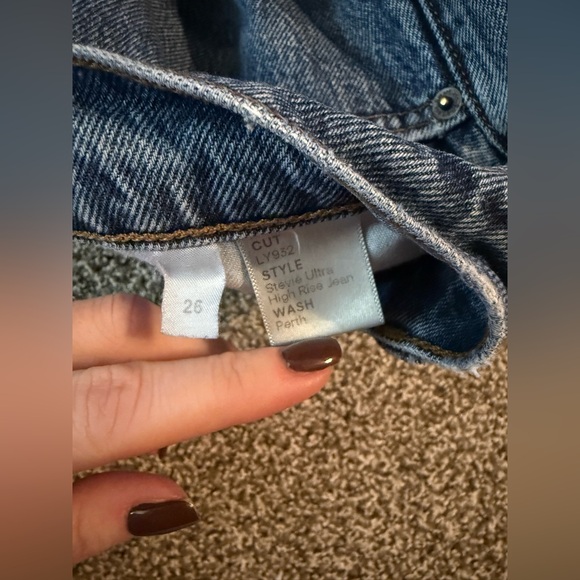 Reformation Stevie ultra high-rise jeans in Perth - Picture 7 of 10